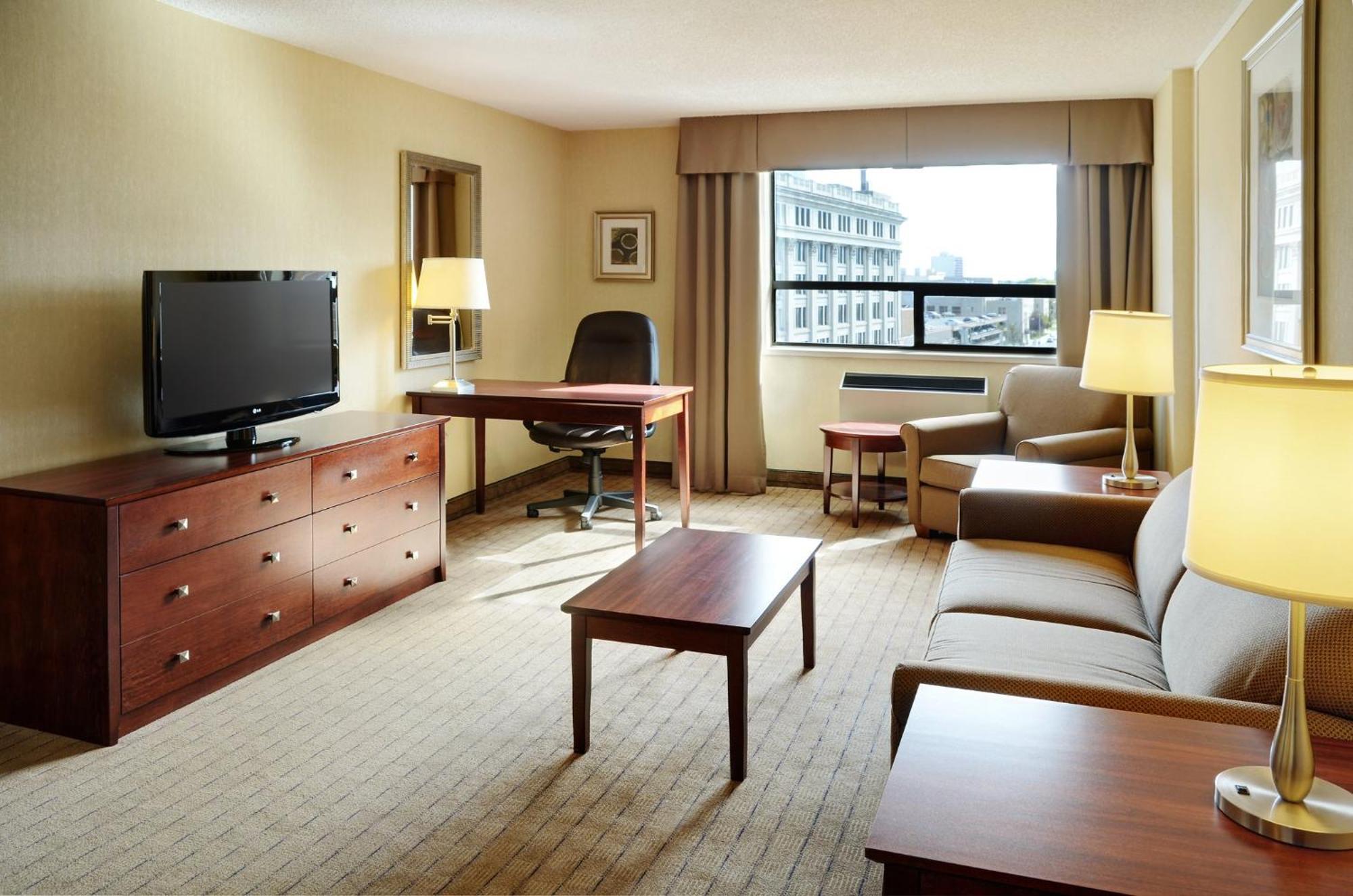 Holiday Inn & Suites Winnipeg Downtown By Ihg Buitenkant foto