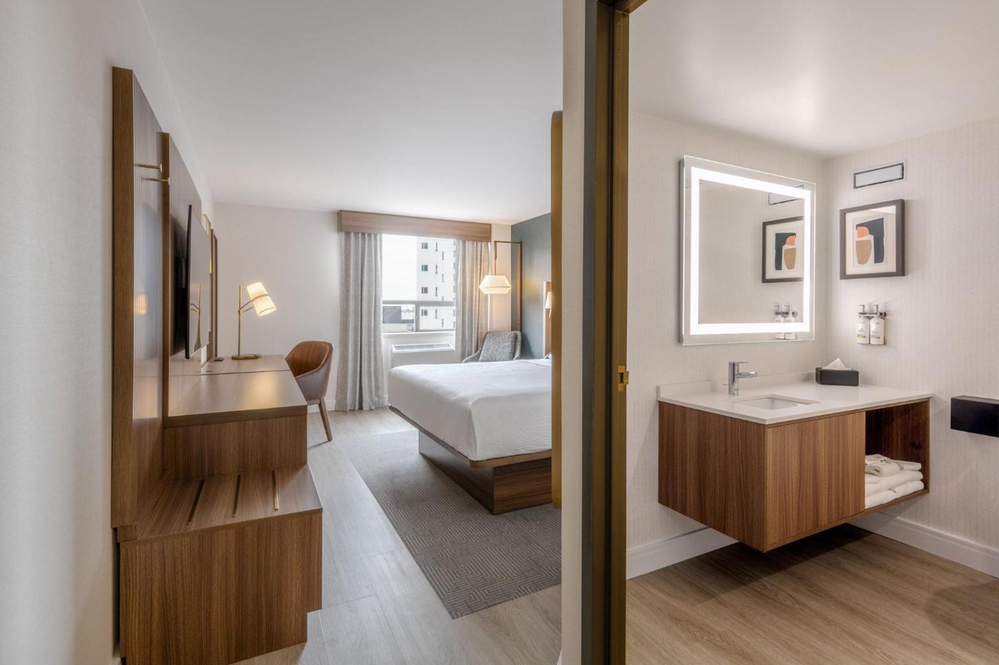 Holiday Inn & Suites Winnipeg Downtown By Ihg Buitenkant foto